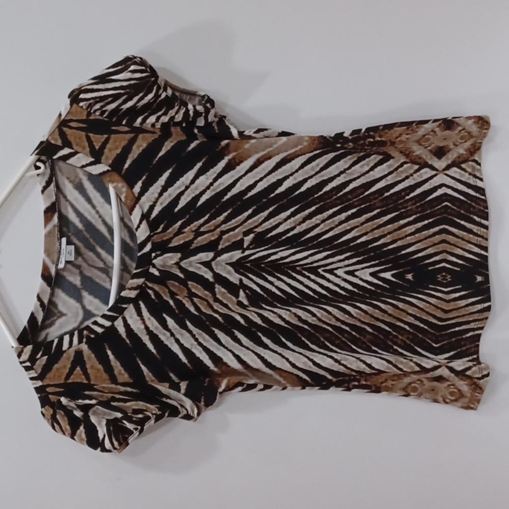 Women's top size M